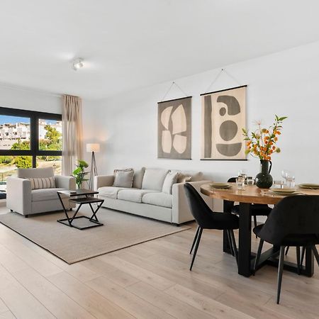 Beautiful 2-Bedroom Apartment Near Center And Beach Estepona Exterior foto