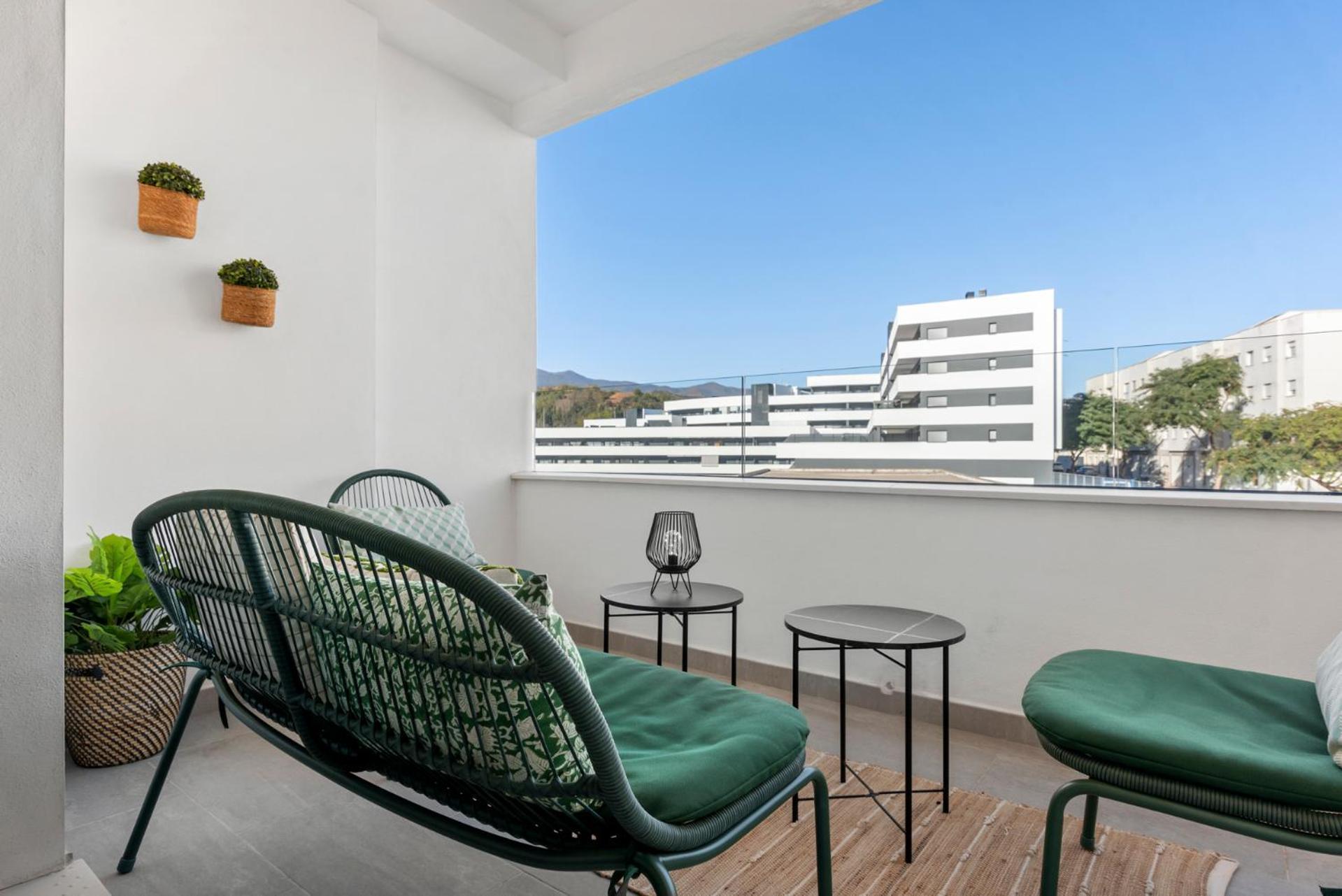 Beautiful 2-Bedroom Apartment Near Center And Beach Estepona Exterior foto