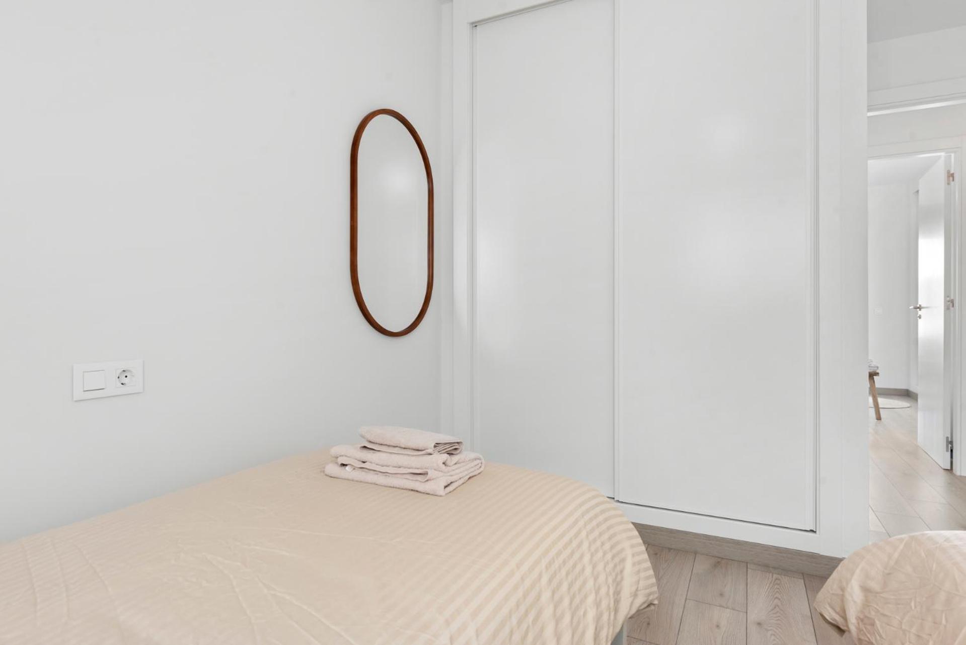Beautiful 2-Bedroom Apartment Near Center And Beach Estepona Exterior foto